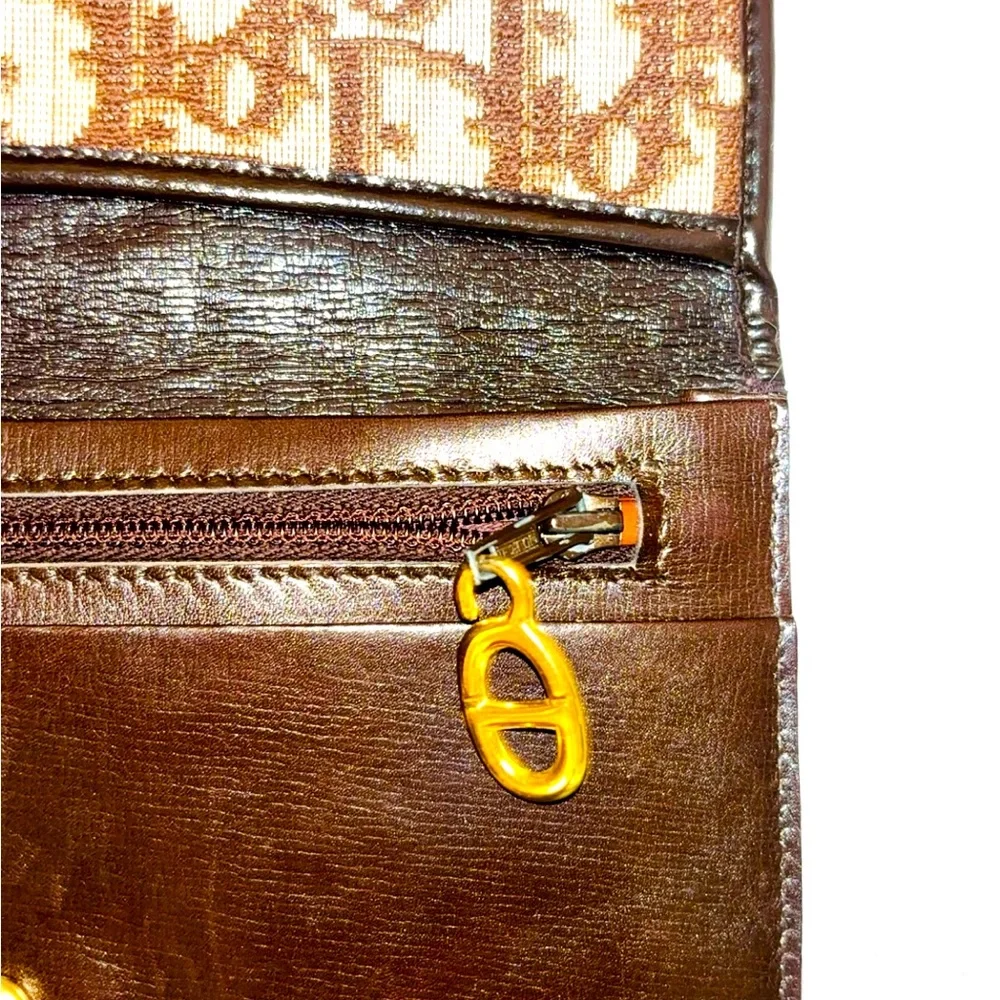 Authentic Dior Snap Wallet.